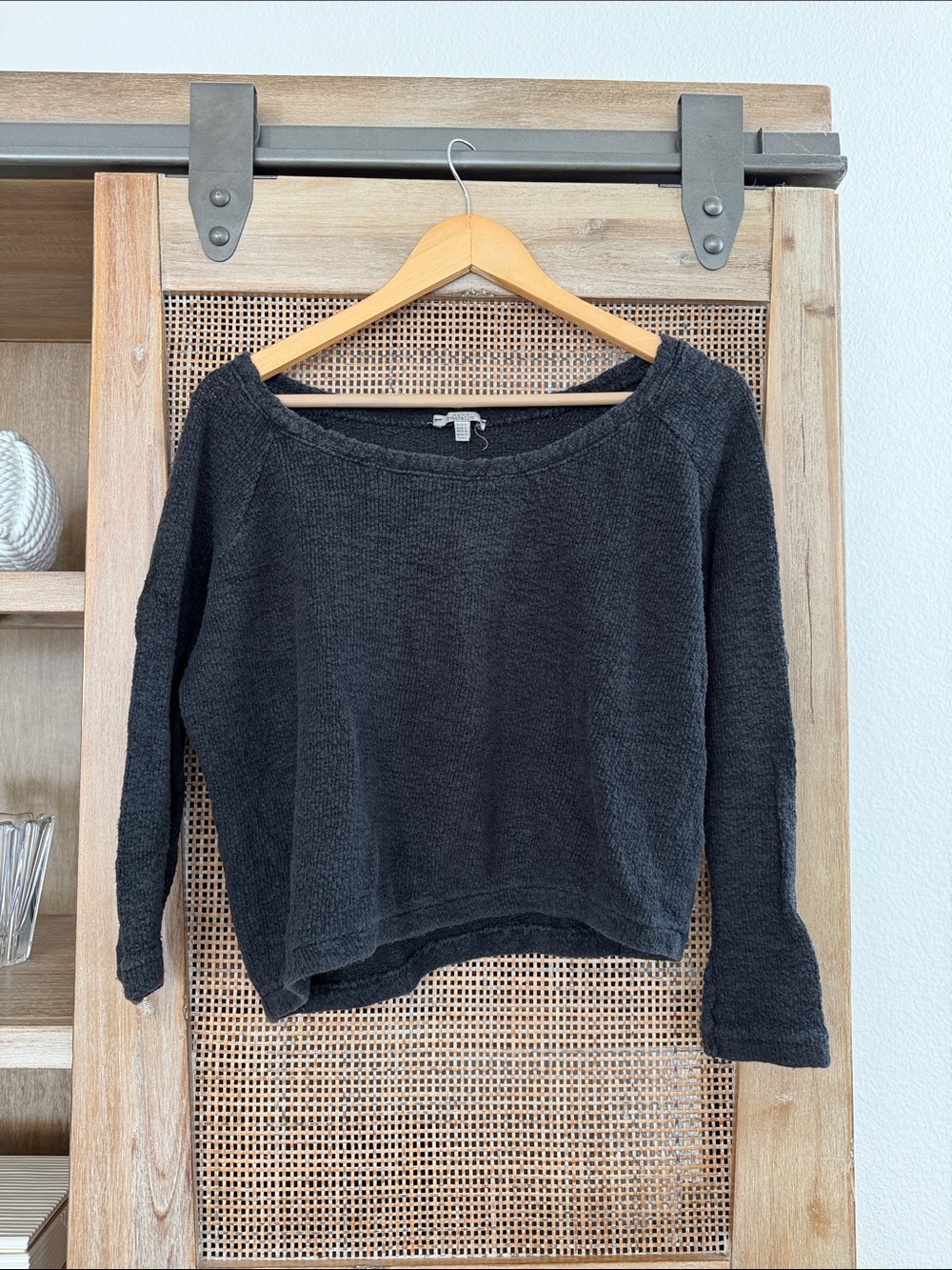 💚BUY 3 for $15💚 💚 Zara Black Scoop Neck Knit Sweater